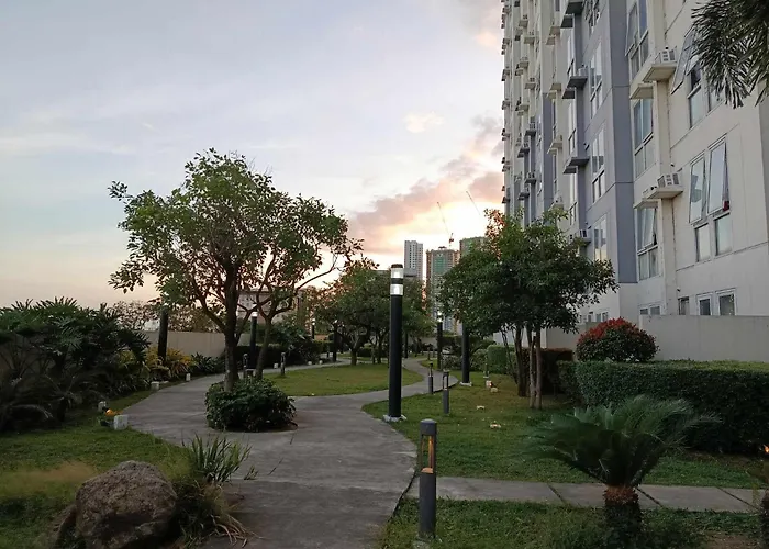 Spacious Staycation In Pasig Urban Metro Escape