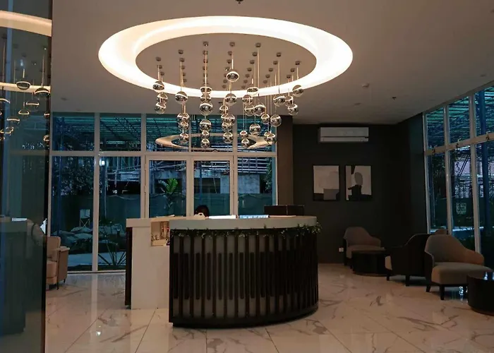 Spacious Staycation In Pasig Urban Metro Escape شقة مانيلا
