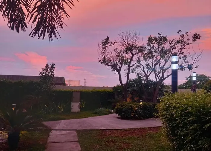 Spacious Staycation In Pasig Urban Metro Escape شقة مانيلا